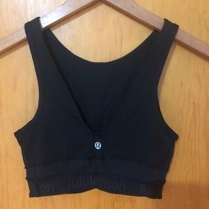 Lululemon sports bra